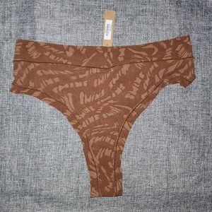 NWT SKIMS 2X Summer Mesh Thong LATTE SWIRL